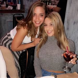 Meet your Posher, Jen